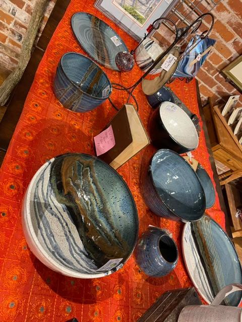 Serving Pieces - Platters & Bowls, Around the Kitchen