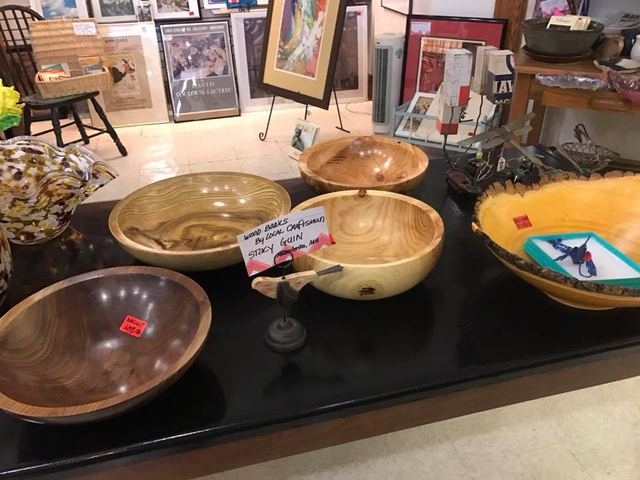 Wood Bowls & Carvings, Decor & Gifts