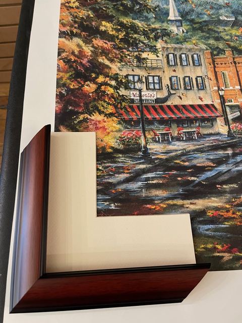 Custom Framing at Galeria Saro