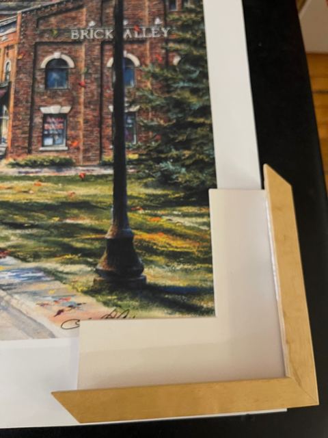 Custom Framing at Galeria Saro