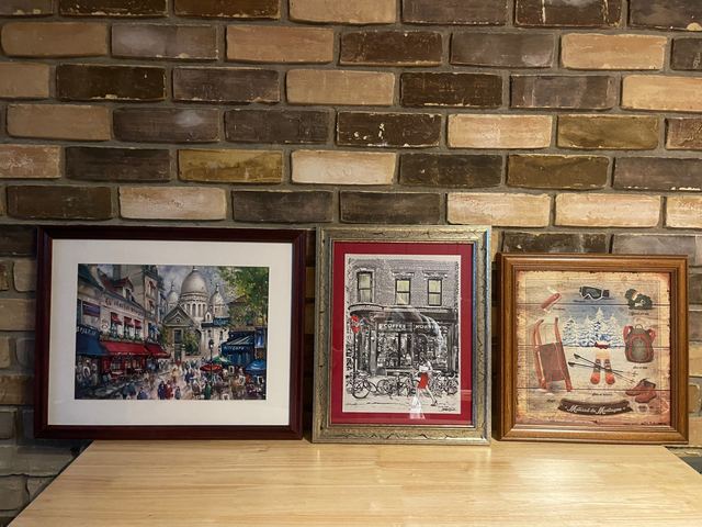 Custom Framing at Galeria Saro